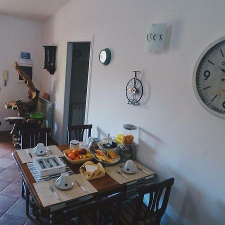 Clock'S House Ξενοδοχείο Φιουμιτσίνο Εξωτερικό φωτογραφία