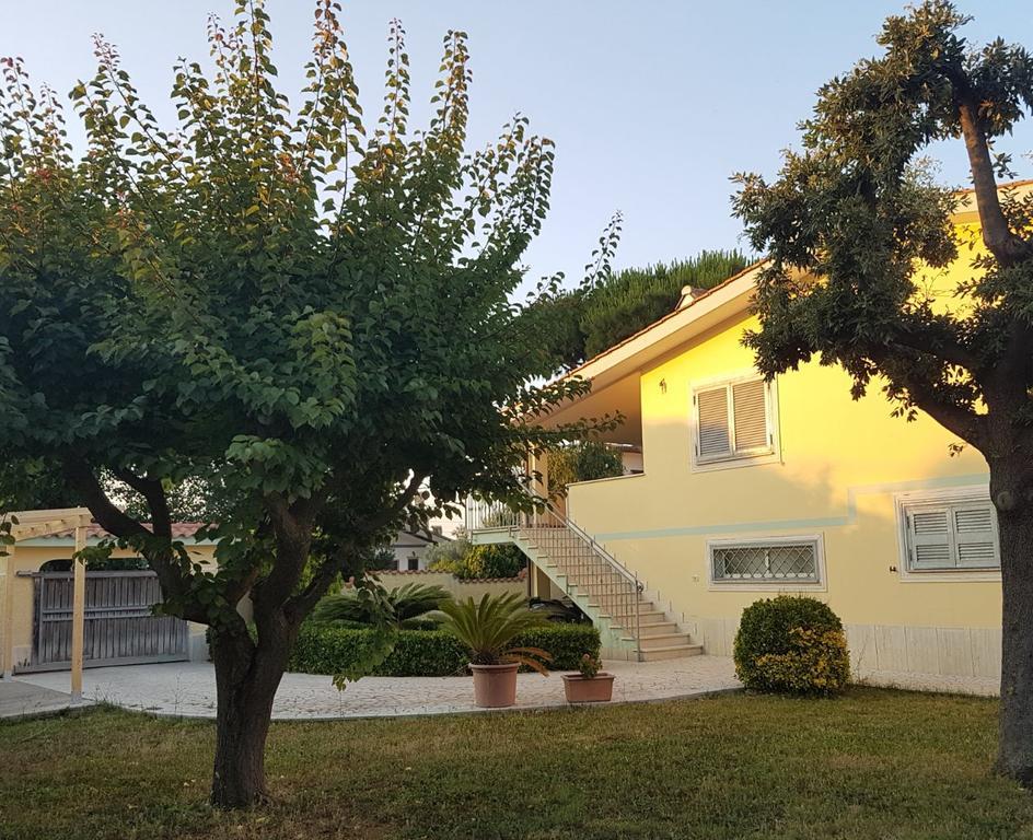 Clock'S House Ξενοδοχείο Φιουμιτσίνο Εξωτερικό φωτογραφία